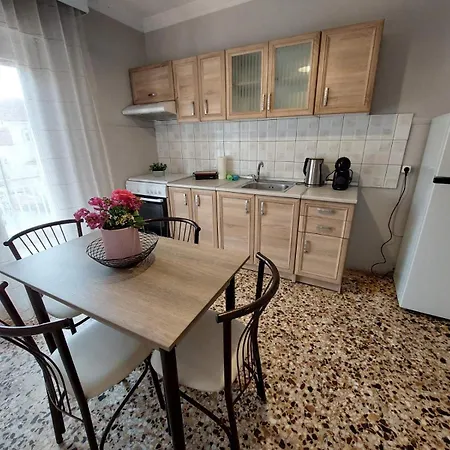 Konstantina's Center *